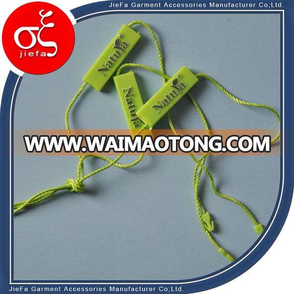 2016 China Plastic Tag for Garment